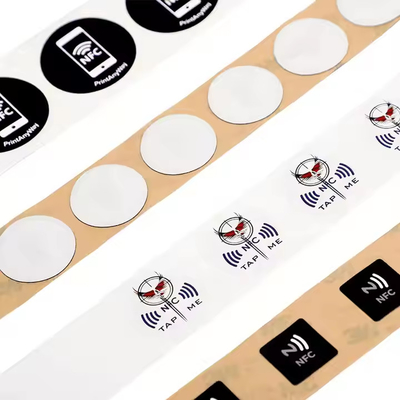 kupować Odporny na pogody 13,56MHz PVC RFID naklejka NFC płatność ISO14443A online manufacture