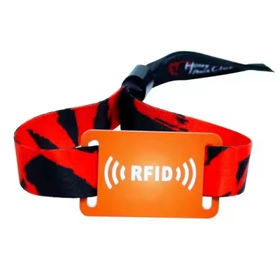Niestandardowy 13,56Mhz NFC Tag Wristband Woven RFID Wristbands For Events